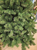 ÁRVORE TRADICIONAL COPACABANA 1350 GALHOS 2,40CM